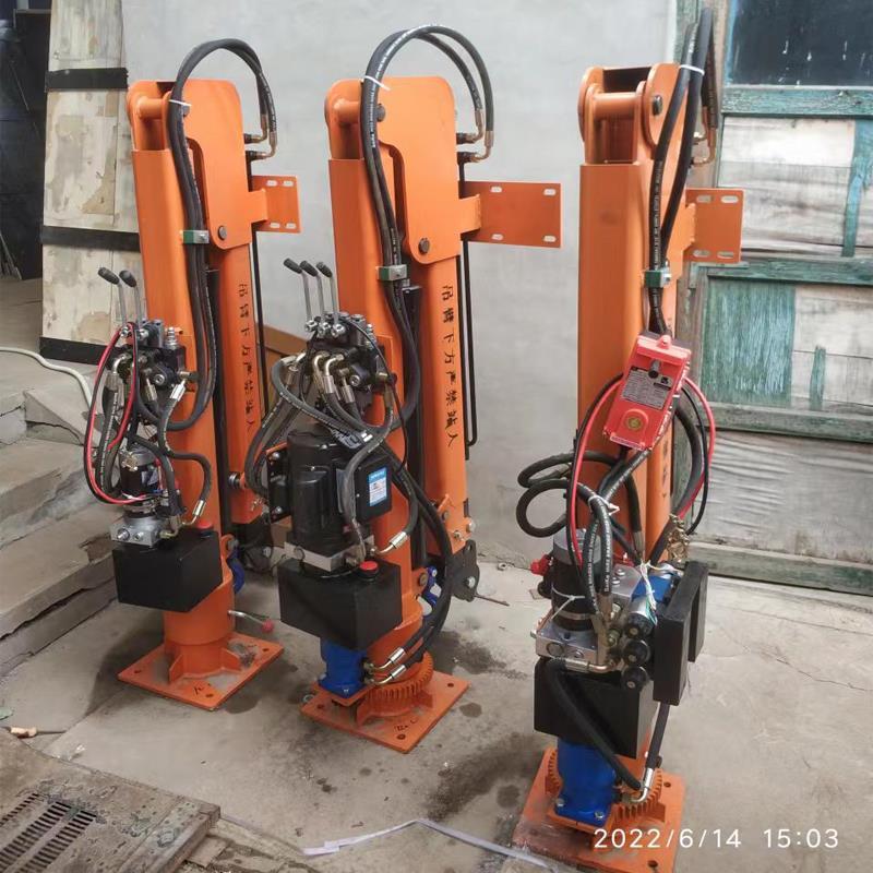 竞秀区重汽蓝牌随车吊 3.2吨 国六动力强 液压驱动 农用自卸起重机