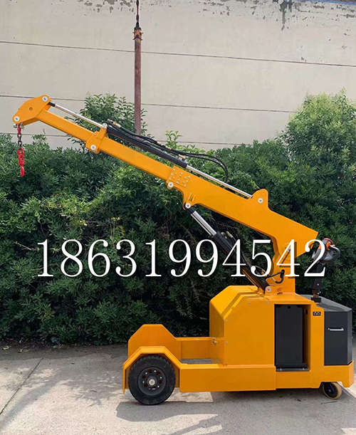 竞秀区随车吊机仓库小型价格仓库小型随车吊机绞盘12/24V车载吊出租